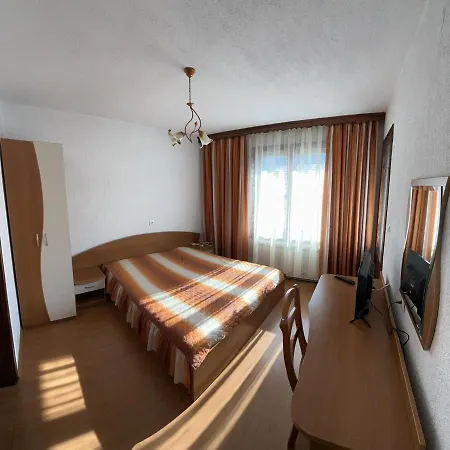 Къща Тенекеджиеви Maison d'hôtes *